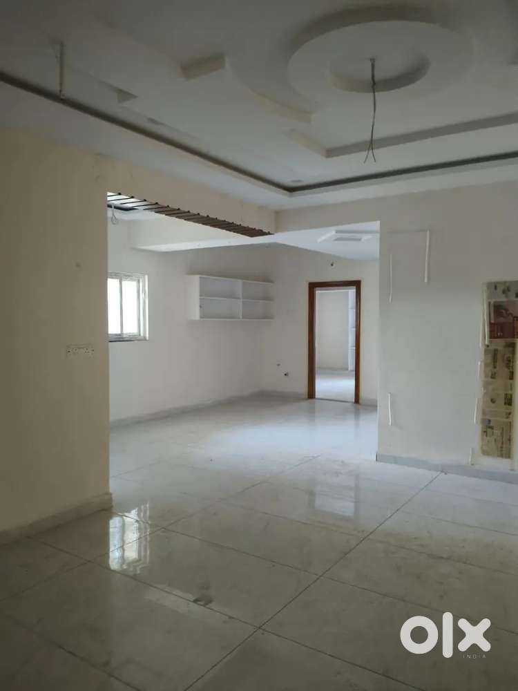 2bhk flats for sale poranki center