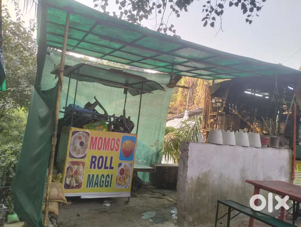 Fast food momos cart on main road for rent near metro shastri nagar