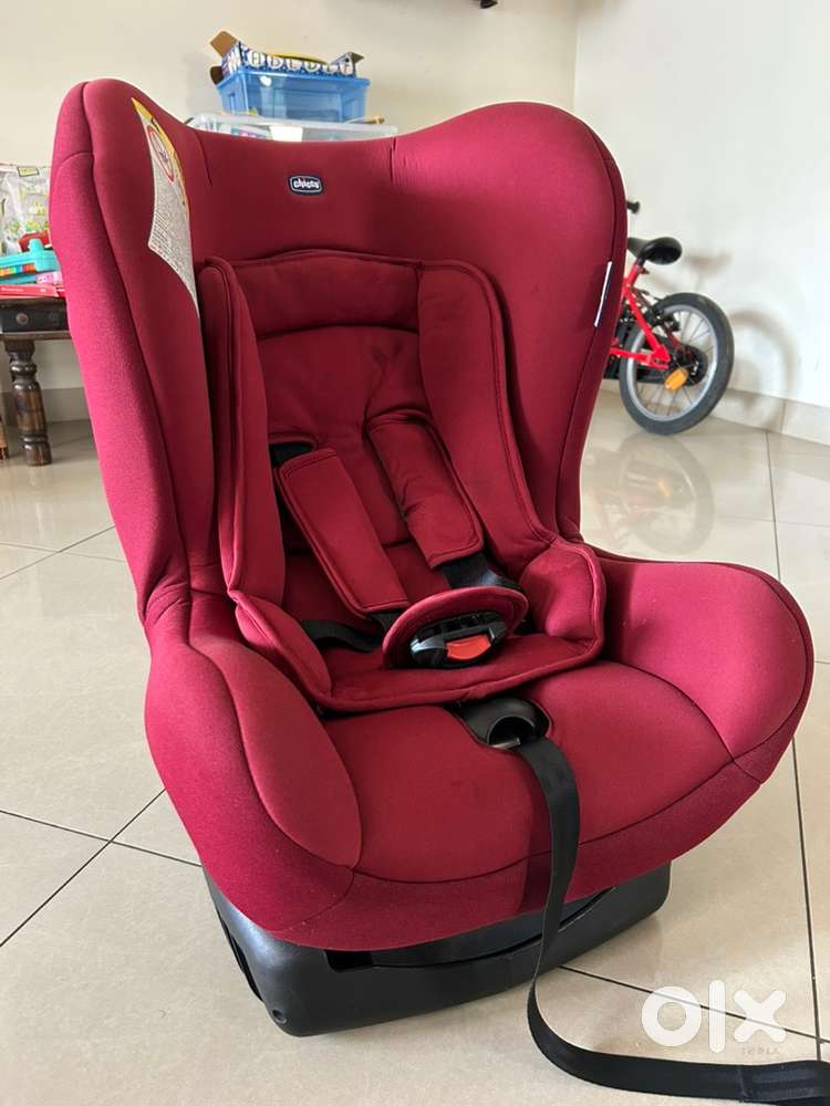 Chicco cosmos car seat