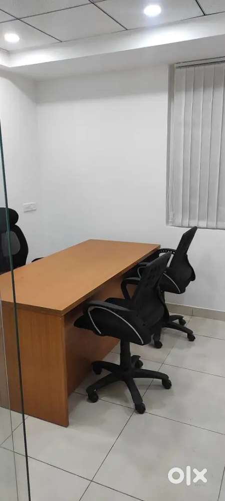 Furnished Office 555sqft