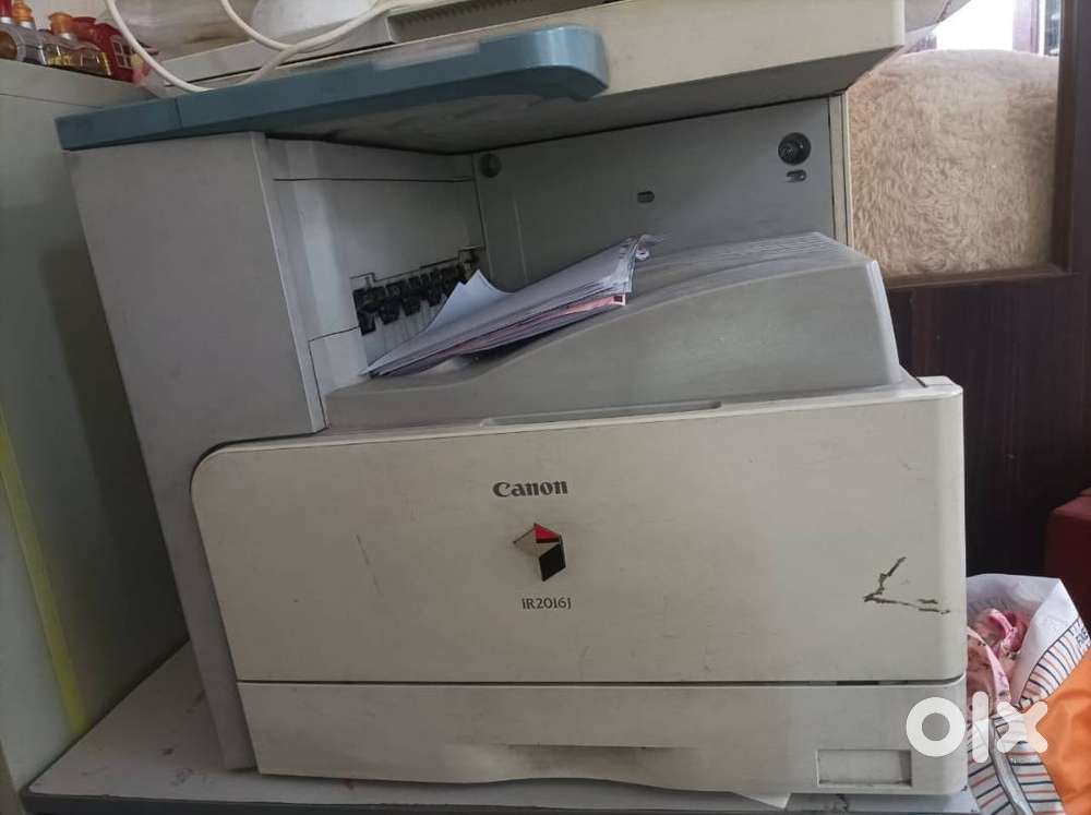 Canon iR2016 Photocopier – Not Working – For Parts/Repair – Urgent Sal