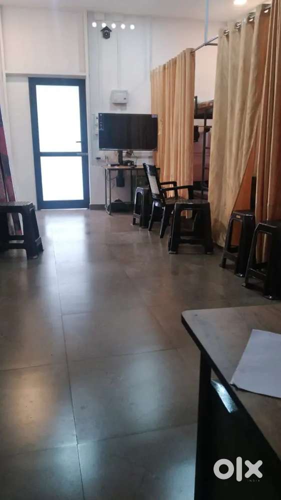 Accomodation for Ladies