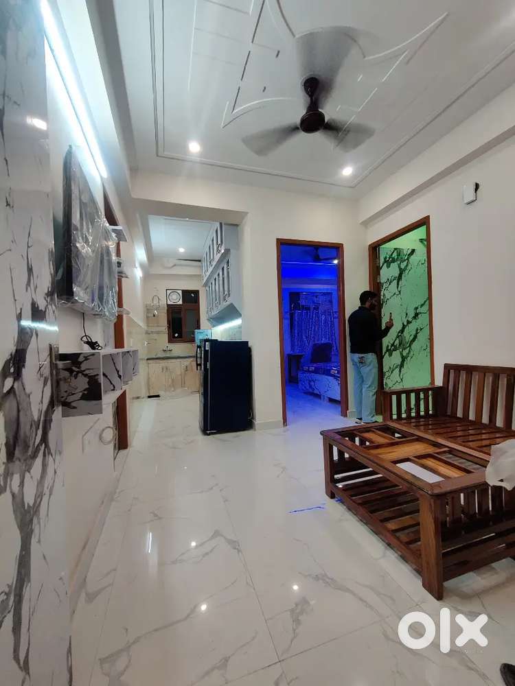 2BHK FURNISHED OWNER FREE SECTOR