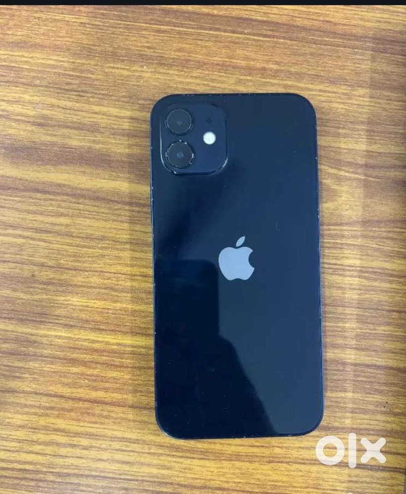 Iphone 12-128gb battery health 88%