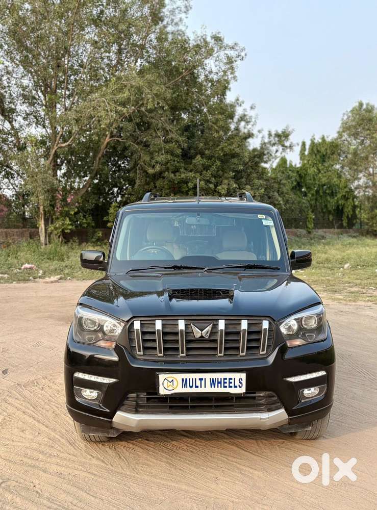 Mahindra Scorpio Classic 2.2 S 11 MT 7 Str, 2023, Diesel