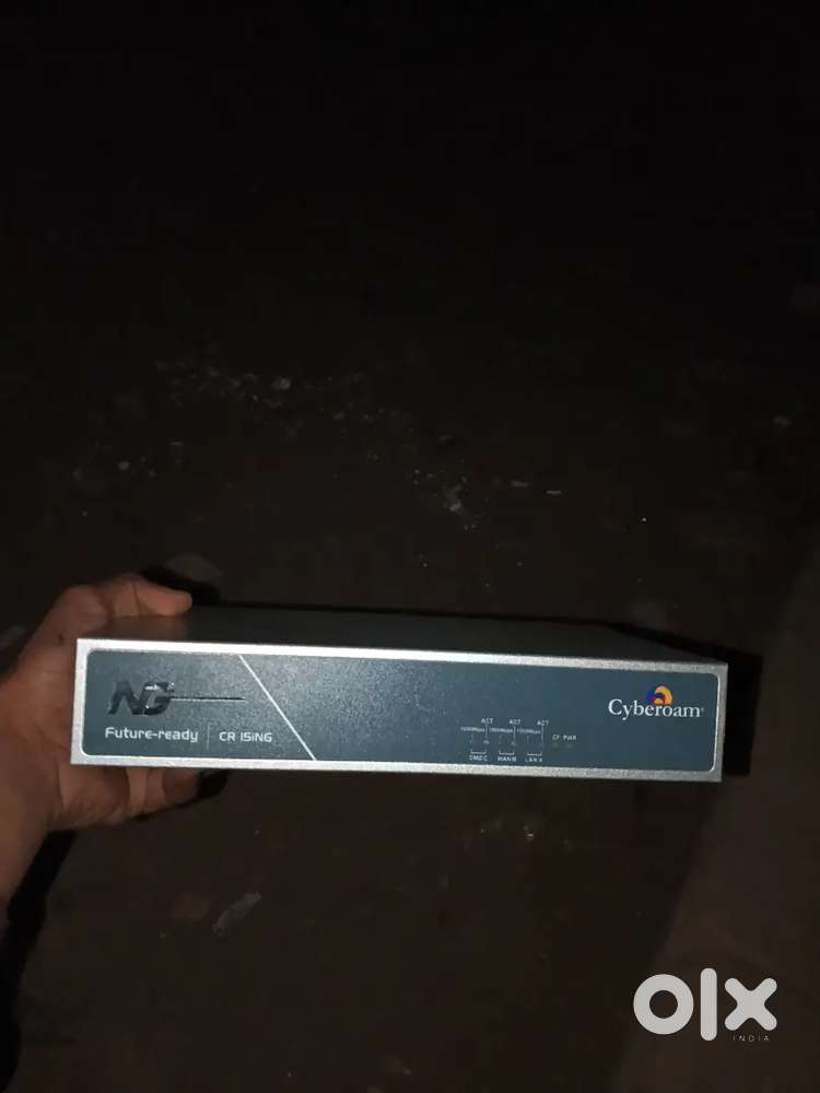 Cyberoam Firewall Appliance - Layer 8