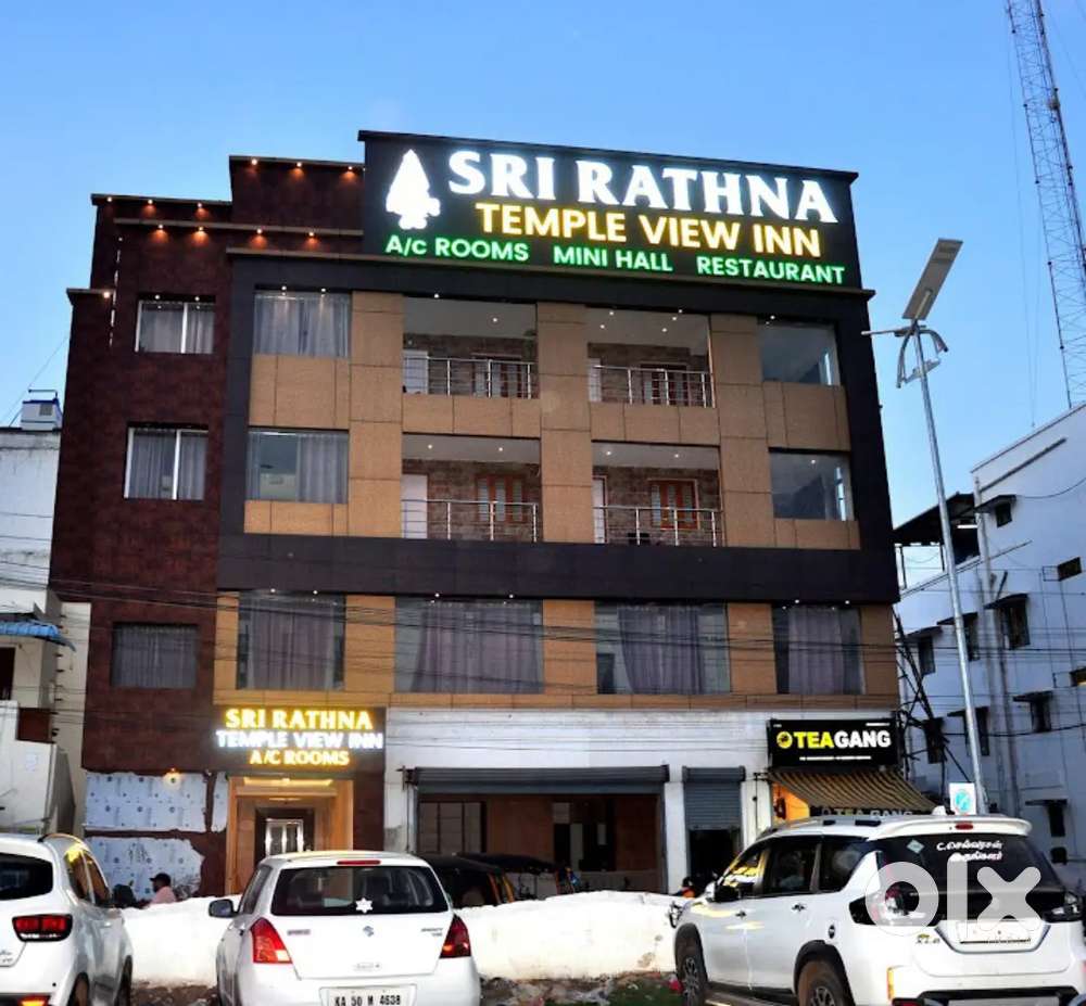 Wante Receptionist/ Front Office Male/ Female