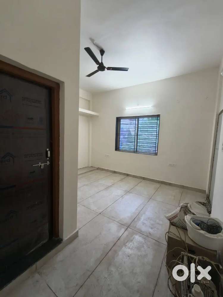 750 sqft west facing just kolar six lane touch commercial plot