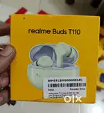 Realme wireless buds T110.