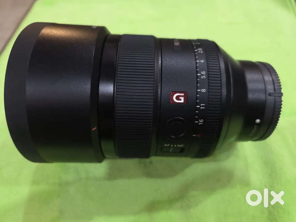 Sony G Master 85mm F1.4 lens