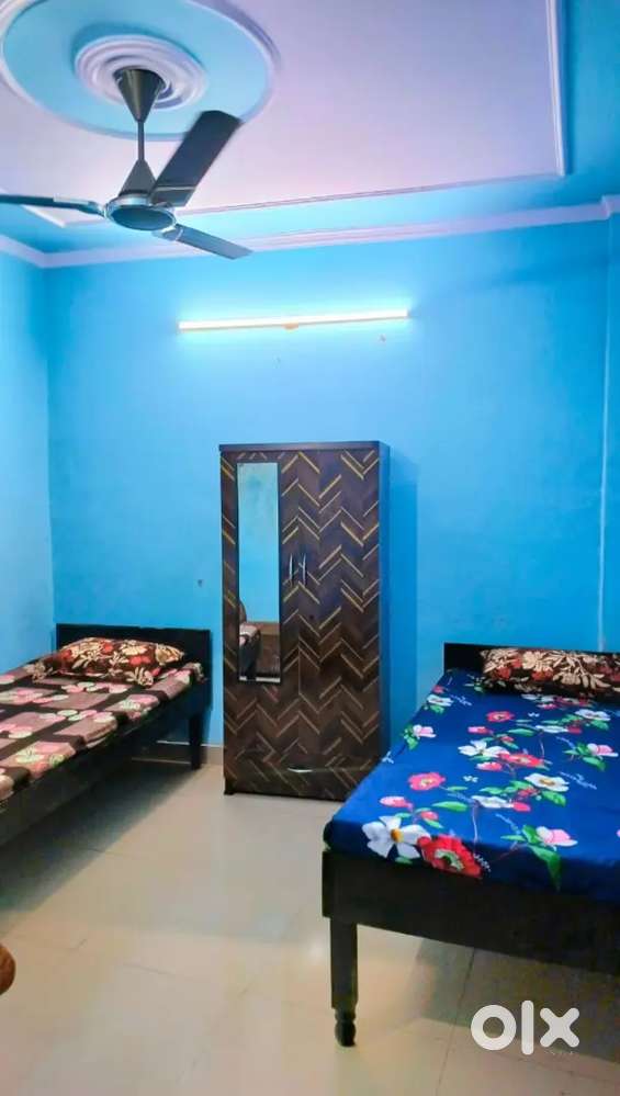 Divine PG (Shahdara)