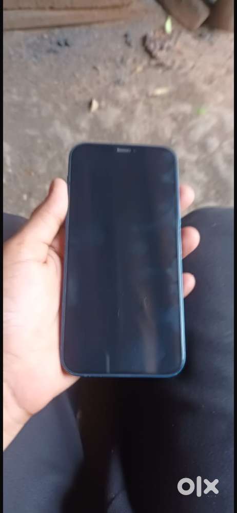 IPHONE 12 64 GB back galls crec