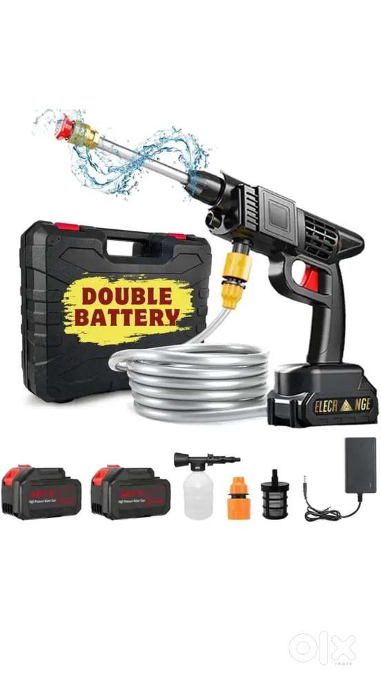 High prasure water gun with dual battery cleaning bikes and cars