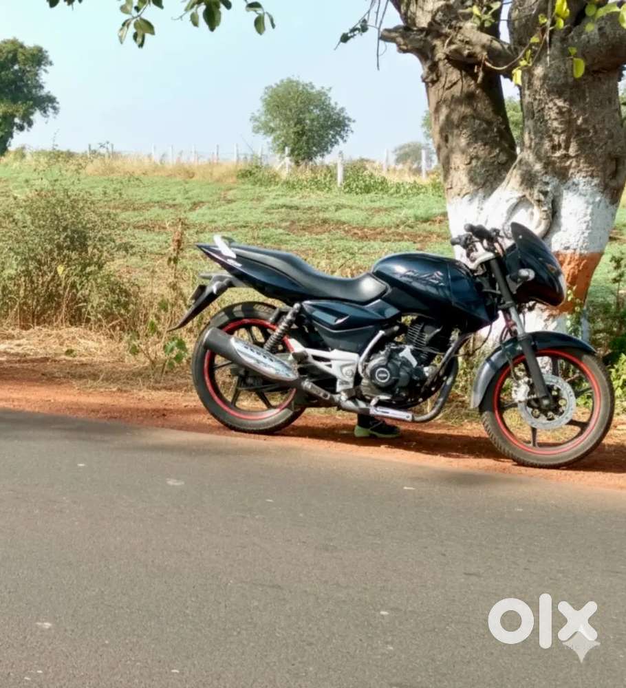 Bajaj pulsar 150- Well-Maintained – Smooth Ride, Powerful Performance!