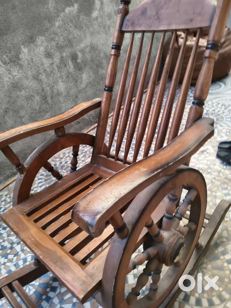 Maharaj Chair