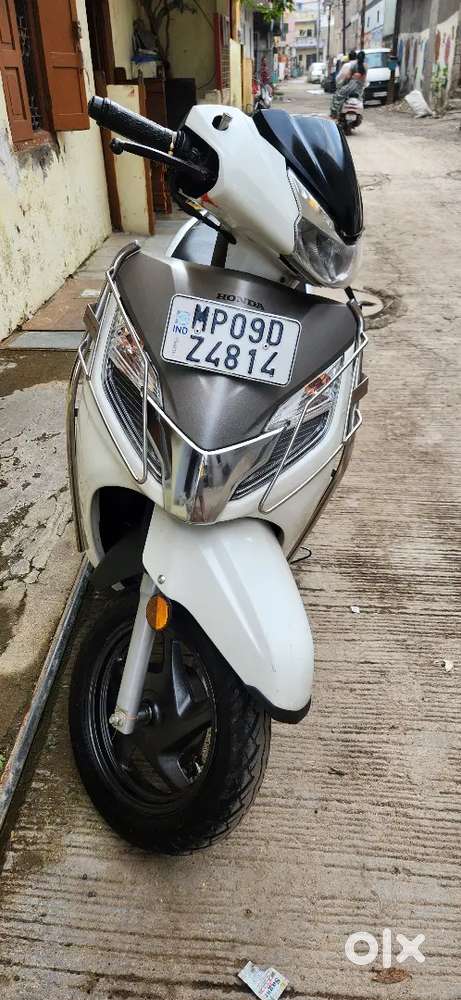 Brand New 7_8 month old top Condition