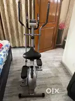 Elliptical crosstrainer