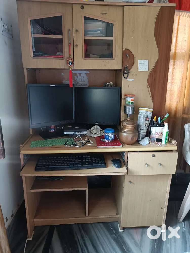 Study and computer table.