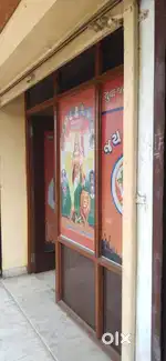 (CODE R-788)F.F MAIN ROAD SHOP NR.VRUNDAVAN CHAR RASTA,WAGHODIA ROAD.