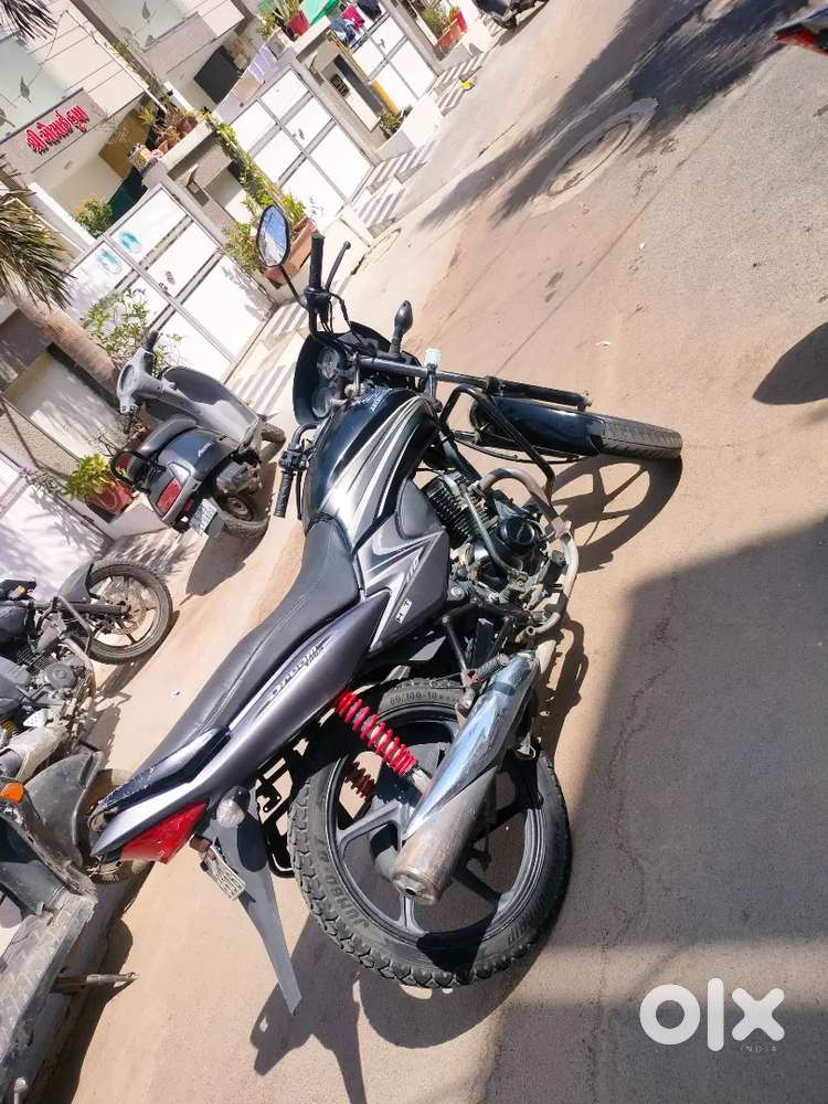 Honda dream Yuga self start