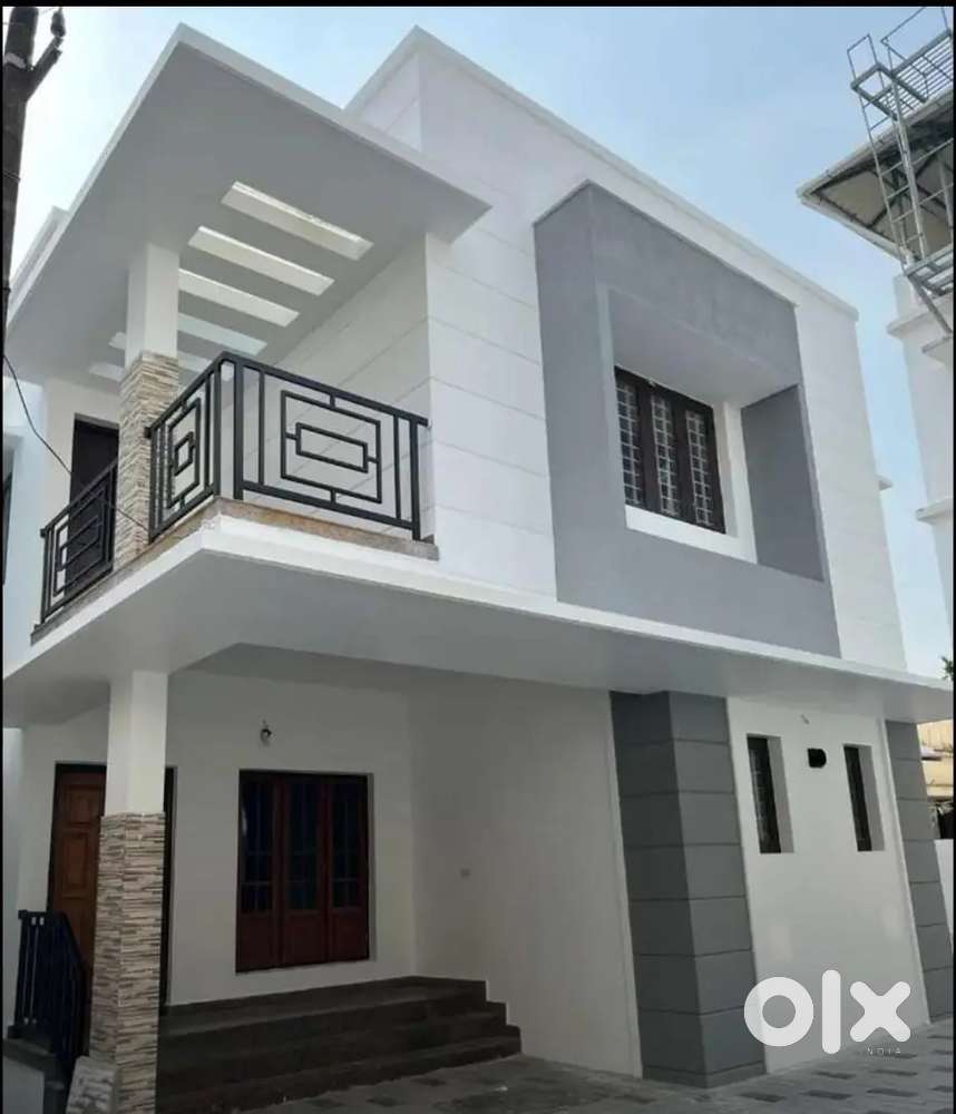 3bhk semi furnished indipendant beautiful house near nh bypass vennala