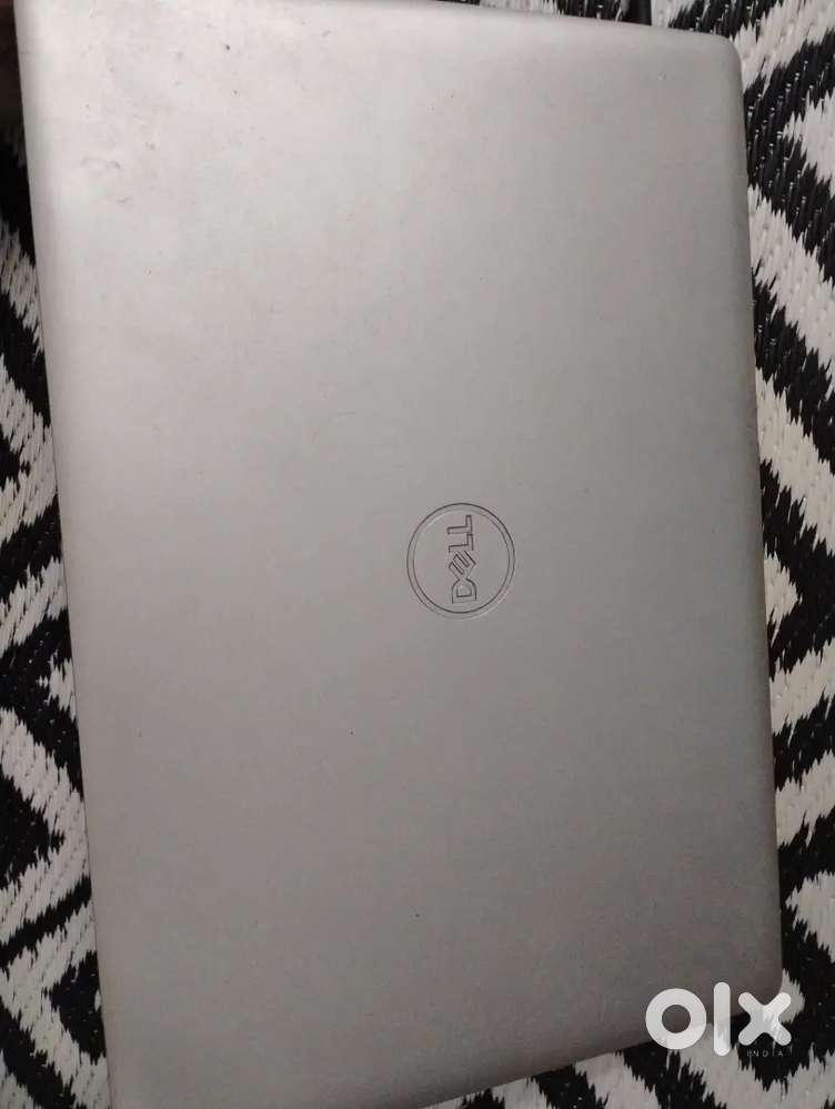Dell inspiration 15/3000 core i3 7th generation