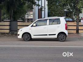 Maruti Suzuki Wagon R VXI Opt 1.2, 2015, Petrol
