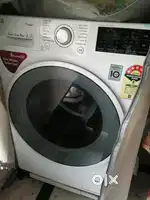 LG 6KG FULLY AUTOMATIC FRONT LOAD washing machine with inverter featur