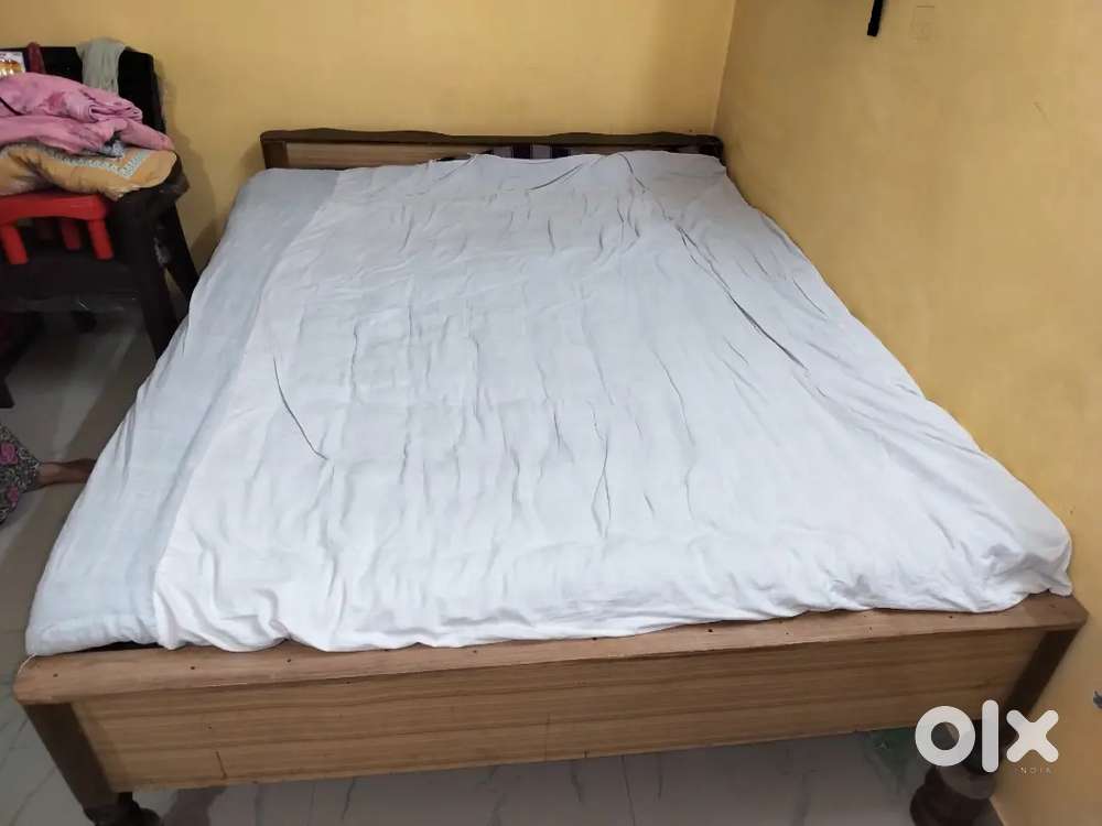 U will not regret after buying this table and bed made of best wood