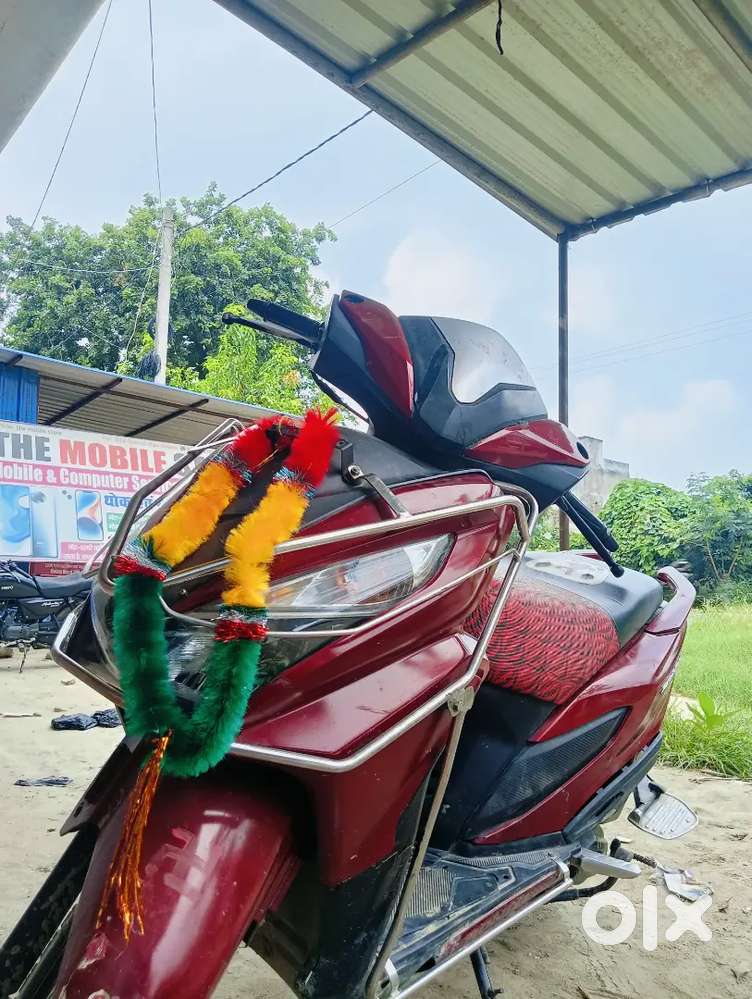 पैसा का काम है इस लिए बेच रहा हु कृपा कर के कोई खरीद लो