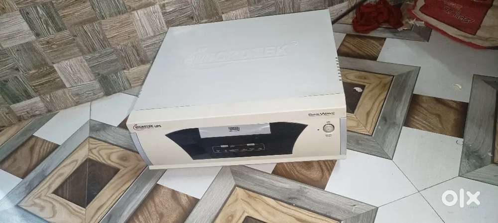 Inverter Microtek 1500 W Dubbel battery support