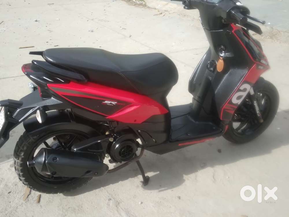 Aprilila 150 SR ABS