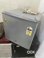 Kelvinator mini fridge under warranty
