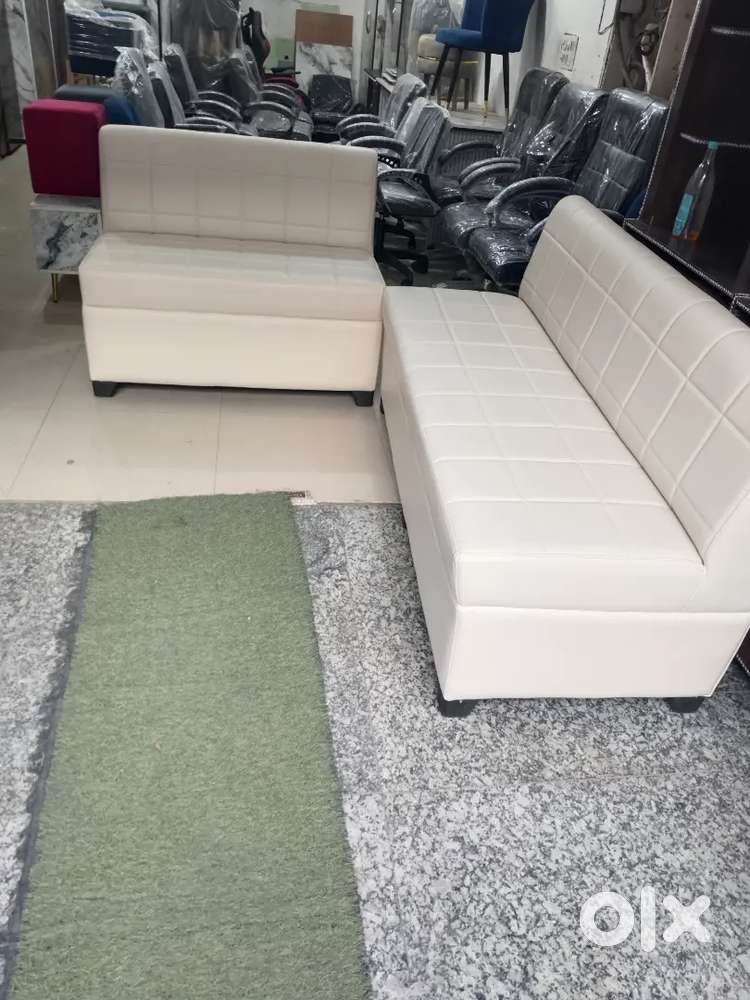 Job Sail man only for girls age 25 to 35