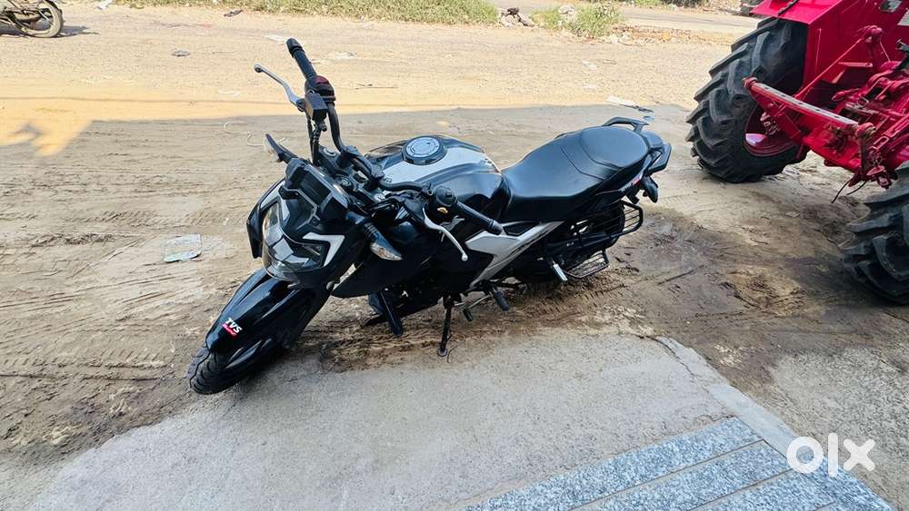 Apache 160 4V Brand New Bike with all service record by TVS
