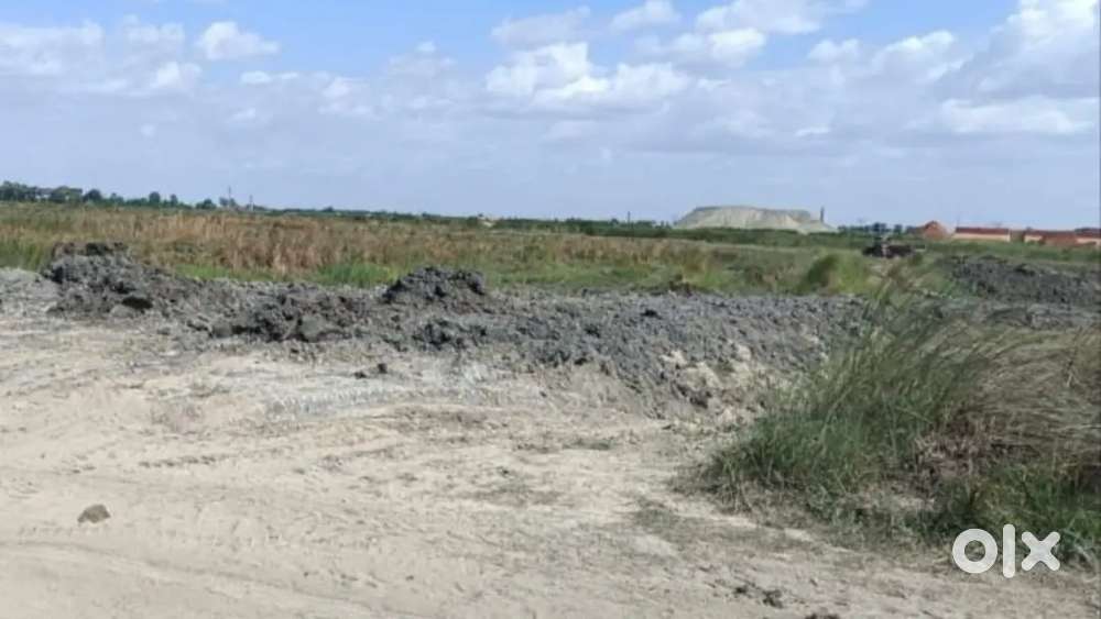 Plot available in muzaffarpur (turki)