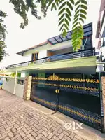 Family only :2Bhk 1st Floor House For Rent At Edappally Toll.jn