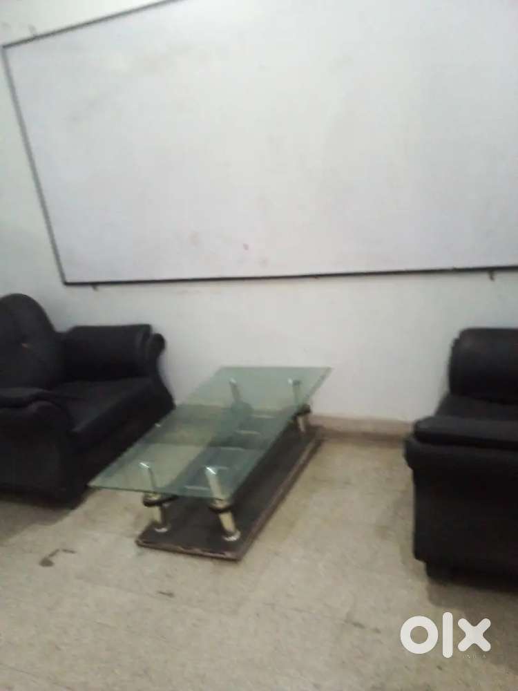 Office for rent at the jagdevpath more Bailey rd Patna Near piller