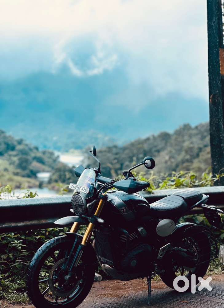 Triumph scrambler 400x