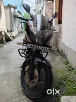 Mint condition Pulsar 220f