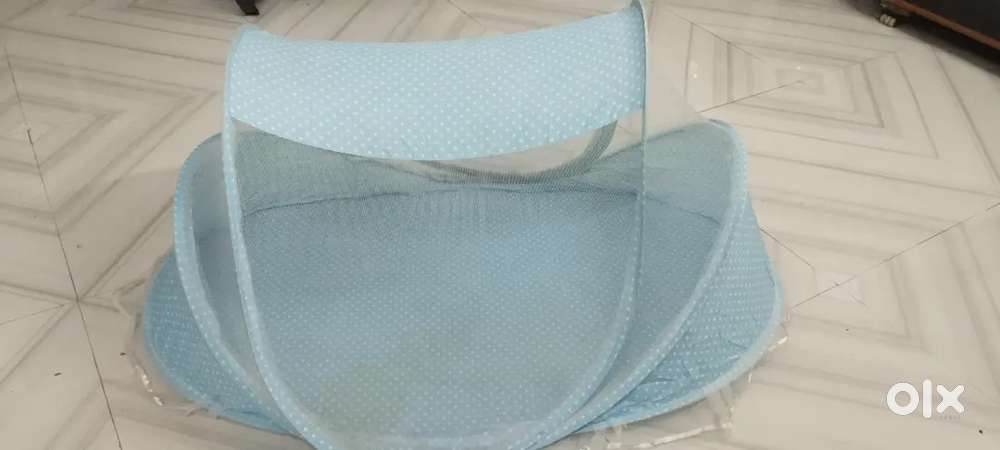 Babyhug foldable mosquito net crib