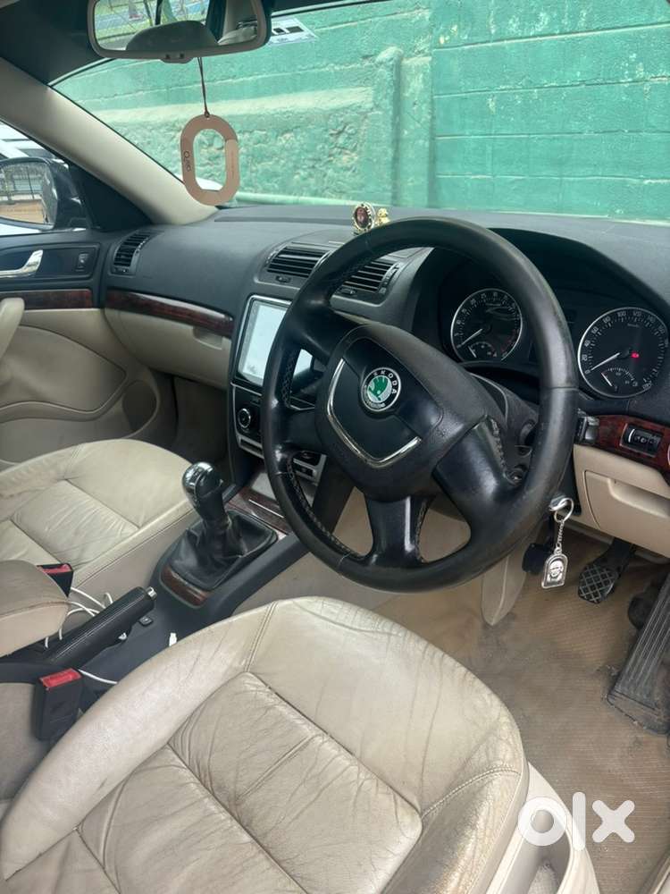 Skoda Laura 2009 cbe registered