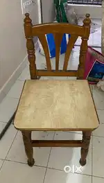 Round Dining Table for sell