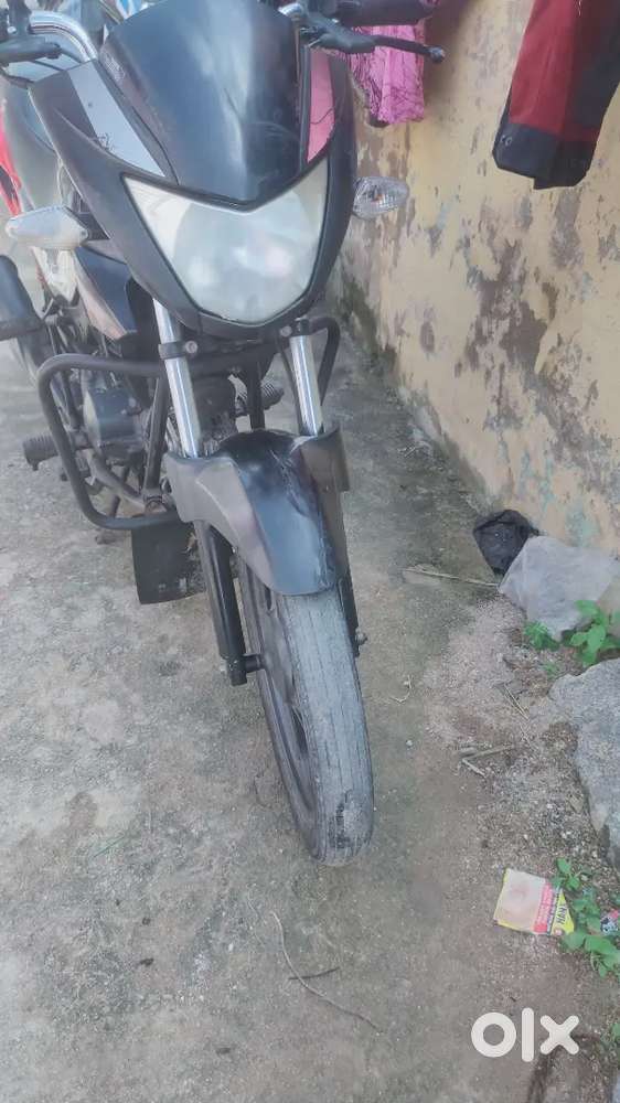Hero honda glaour,red colour,full condition