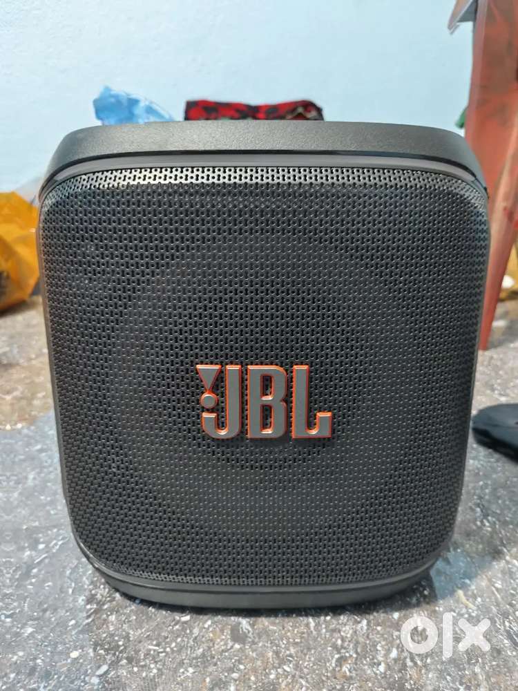 JBL party box just 10 days old