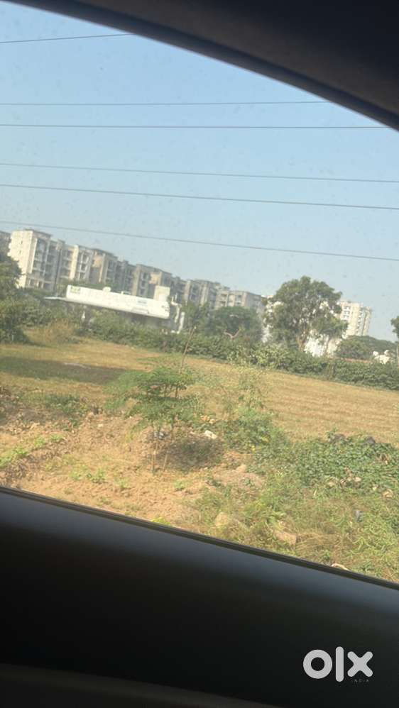 Plots available in sector 115