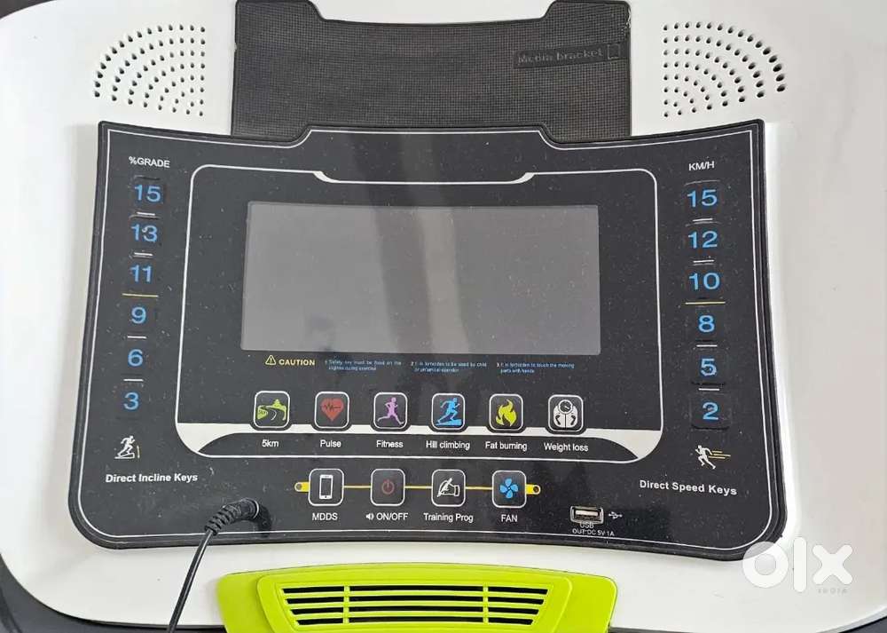 Treadmill cosco ac 600