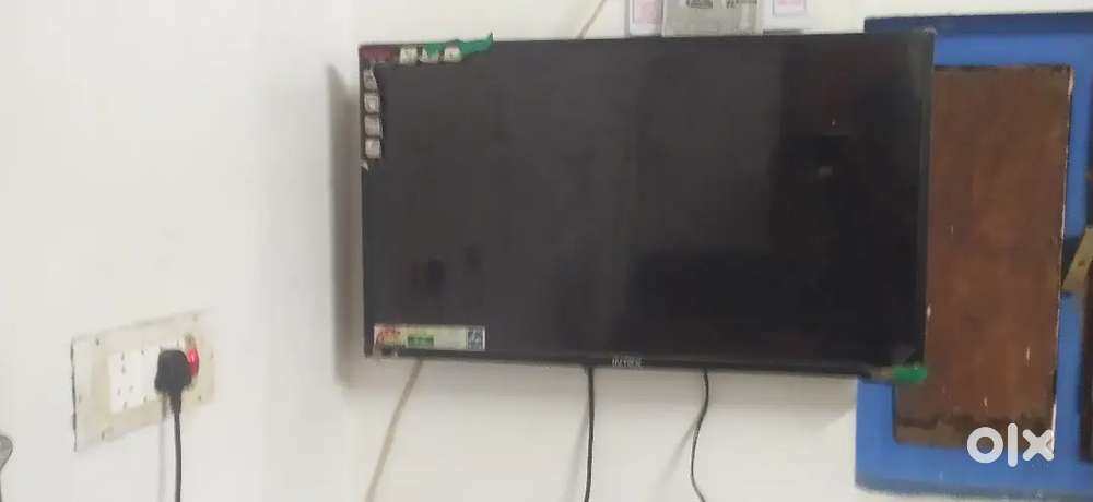 Old tv for sale