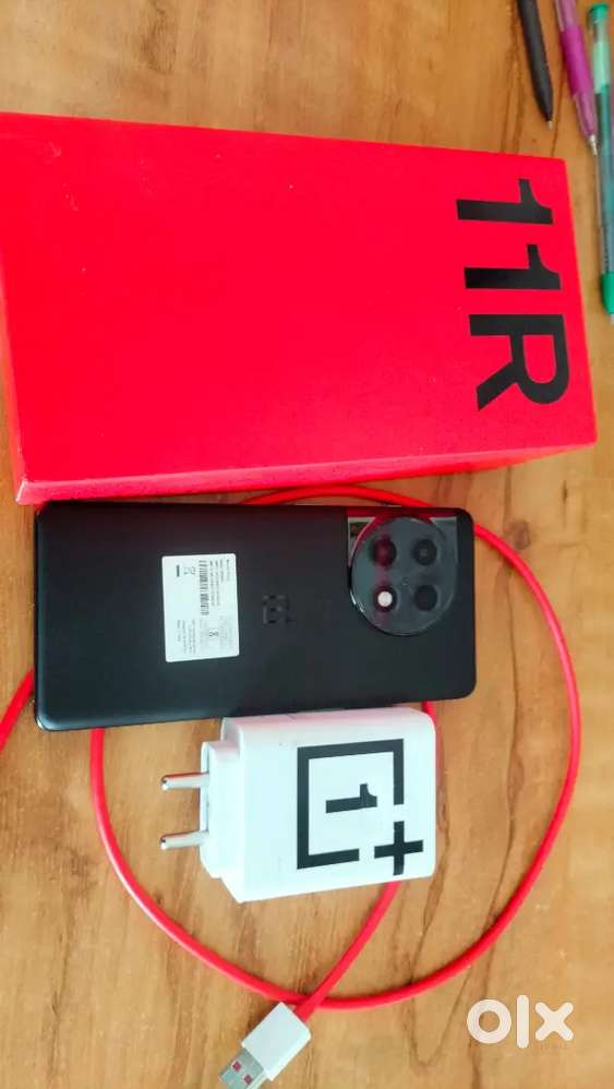 One plus 11R 8gb/128gb bill box charge with
