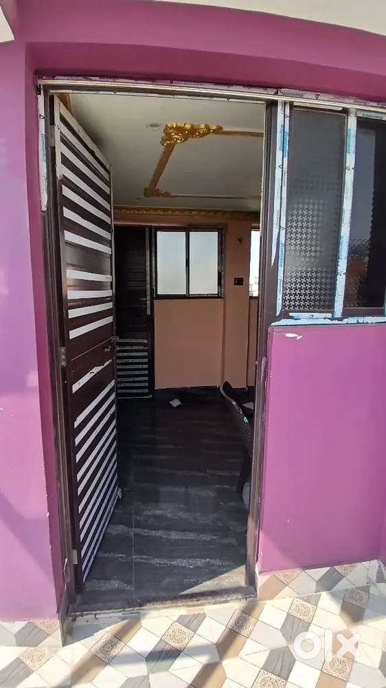 One room for rent best price